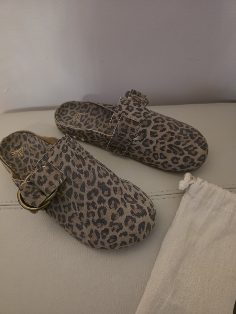 beek Clogs Animal Print - 9